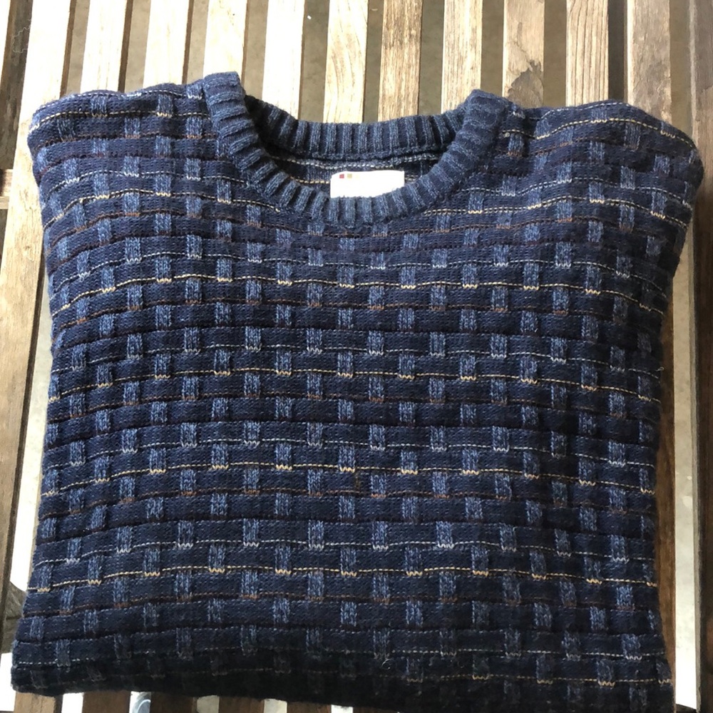 Natural issue sweater 👕
